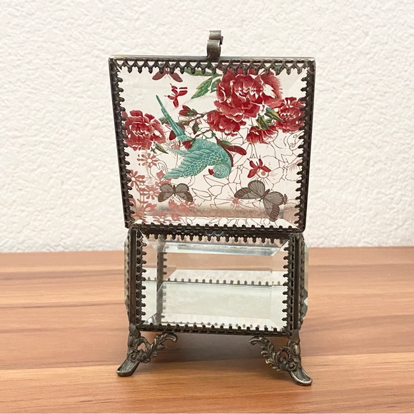 NICOLE MILLER Bird Flowers & Butterflies Ormolu Beveled Glass Jewelry Box - Picture 14 of 15